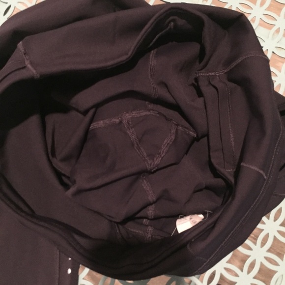 Sold Lululemon Fast & Free 7/8 Tight - Picture 6 of 8